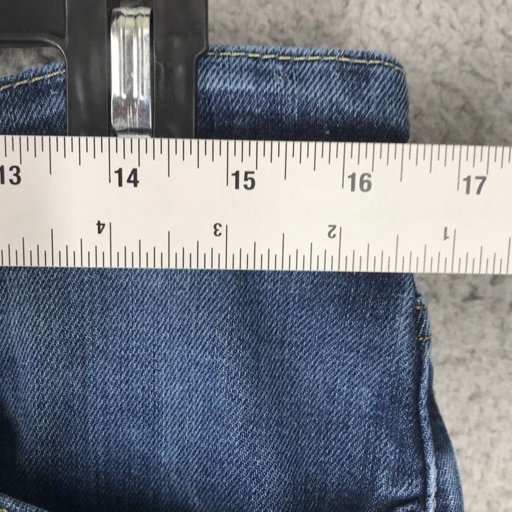 Levis 541 Men Size 32X32 Actual 32X29.5 Distressed - Picture 5 of 10
